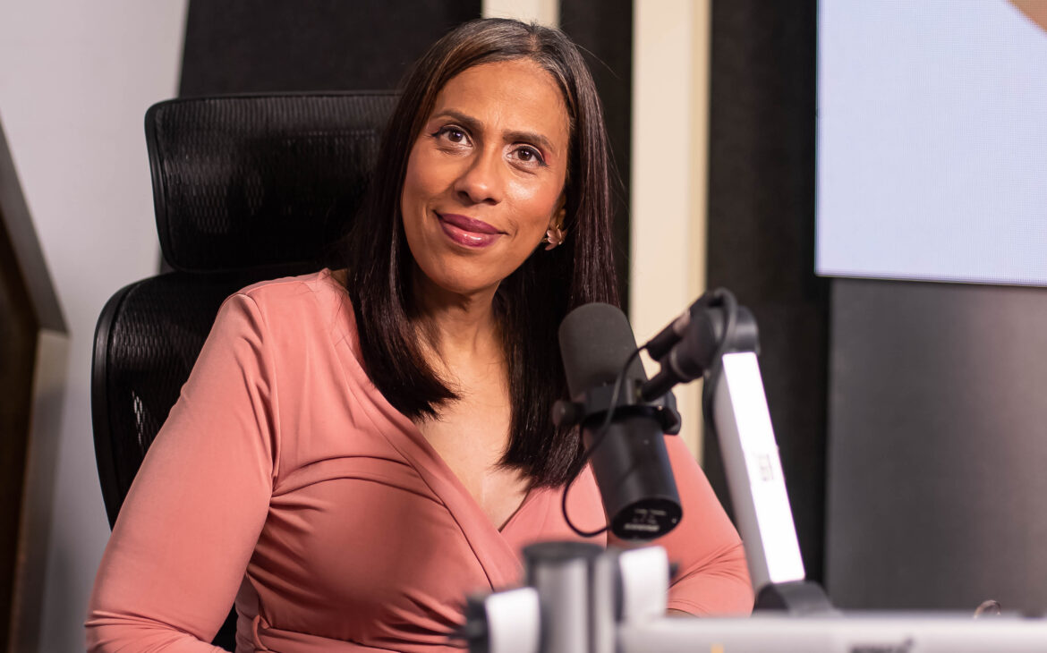 La voz de Susana Gautreau encarna una defensa firme de la autenticidad, la conciencia crítica y la transformación social en los espacios digitales.