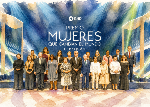 El presidente Luis Abinader presenció el acto. Luis Molina Achécar, presidente del Centro Financiero BHD, dijo desde el podio que las premiadas "han elegido bien, una y otra vez".